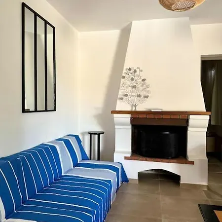 Avec Piscine Proche Plages Et Commerces Willa San-Gavino-di-Carbini