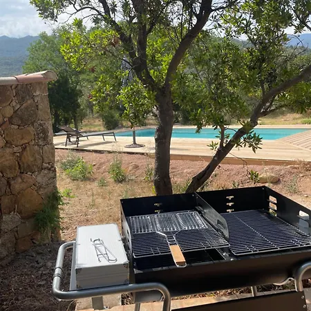 Villa Confortable Avec Piscine *