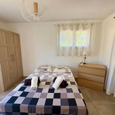 Avec Piscine Proche Plages Et Commerces *